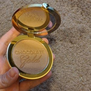 Too faced chocolate gold bronzer